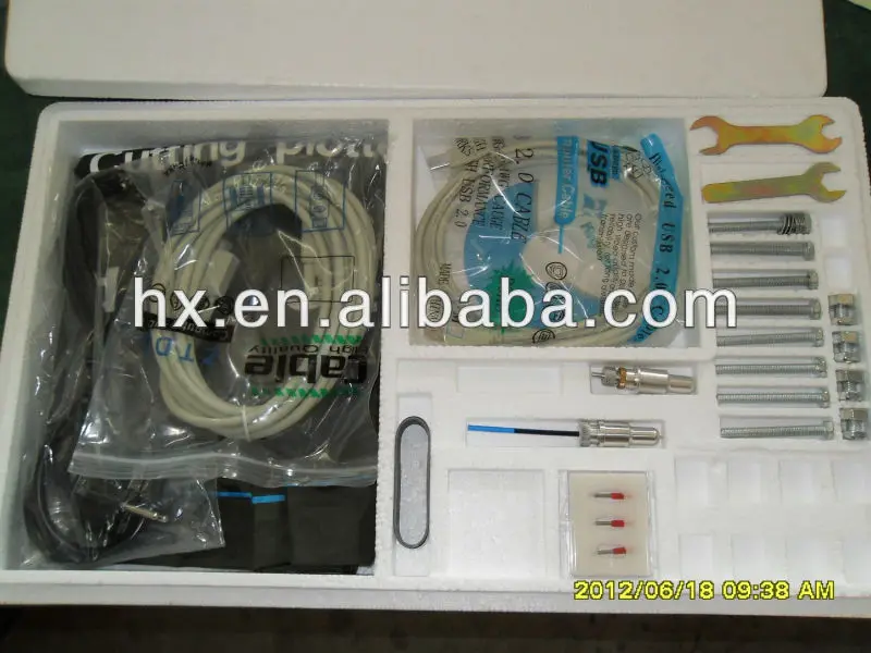 ステッカーカッター 中国製 2フィート 4フィート 720mm 1360mm 自動輪郭カット ビニールカッター プロッターマシン