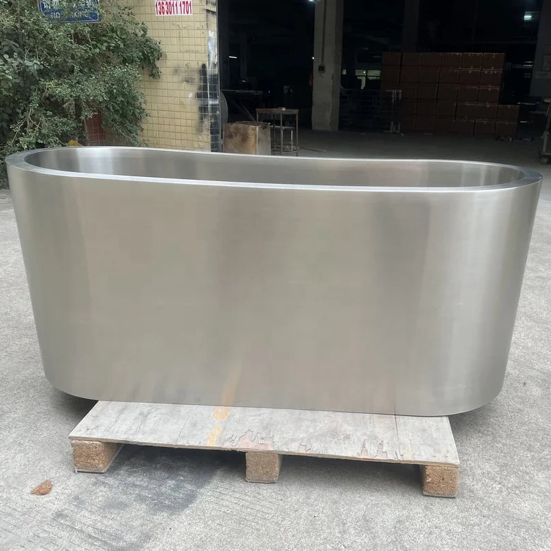 Manufacturers 304 Stainless Steel Double-layer Oval Bathtub Model 8 Modern Design Integrated Floor Drain Adult Use For Hotel