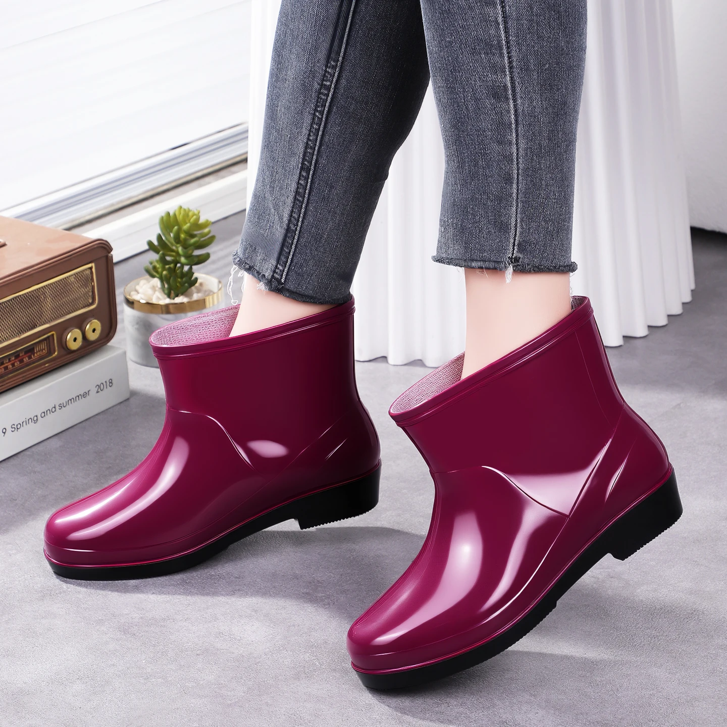Rain shoes women's short tube spring and autumn casual Korean version with cotton insulation, detachable car wash, kitchen thick