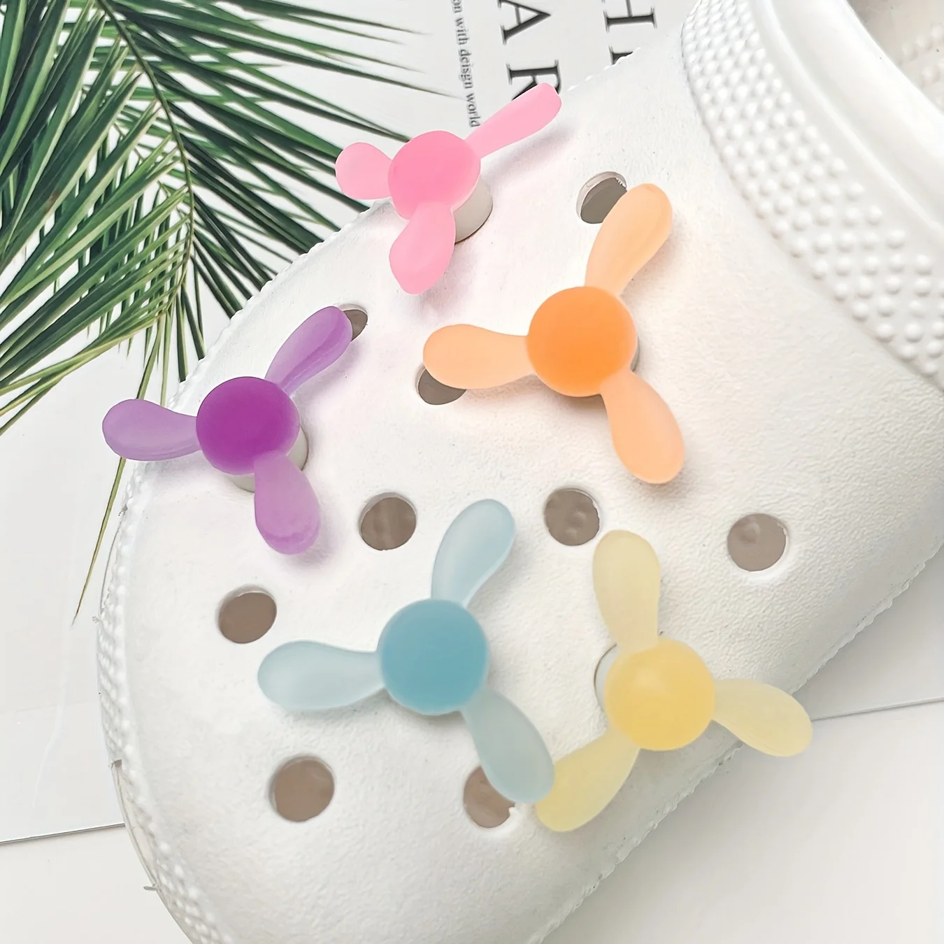 5pcs Luminous Windmill Shoe Charms DIY Rotating Accessories for Clogs Garden Outdoor Hole Shoes Decoration