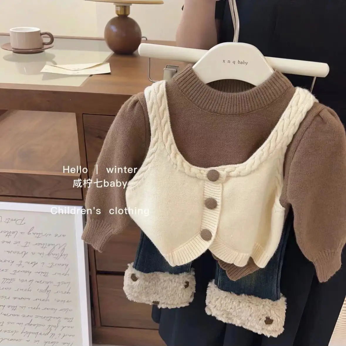 

Autumn/Winter Girls' Sweater New Children's Thickened Fake Two piece Long sleeved Knitted Sweater