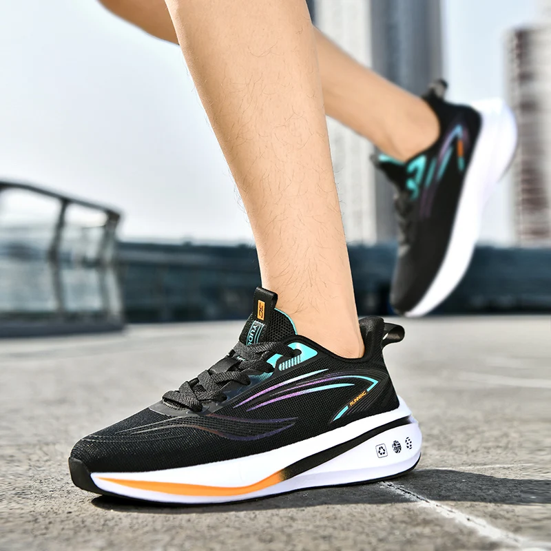 أحذية رياضية جديدة للجنسين كاجوال للفصول الأربعة، متعددة الاستخدامات ومسامية ومريحة للاستخدام في الهواء الطلق ونعل سميك ومضادة للانزلاق