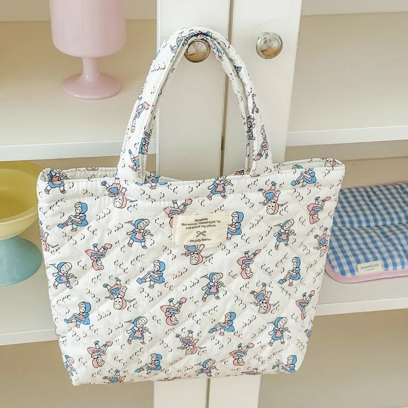 

Large Capacity Portable Ladies Storage Bag Lightweigth Quilted Cotton Girls Travel Tote Cute Cartoon Women's Commuter Handbags