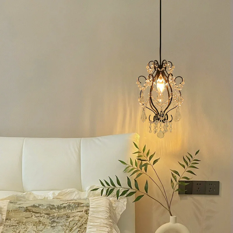 

French light luxury bedside chandelier black high-end American retro crystal lamp bedroom study background wall small chandelier
