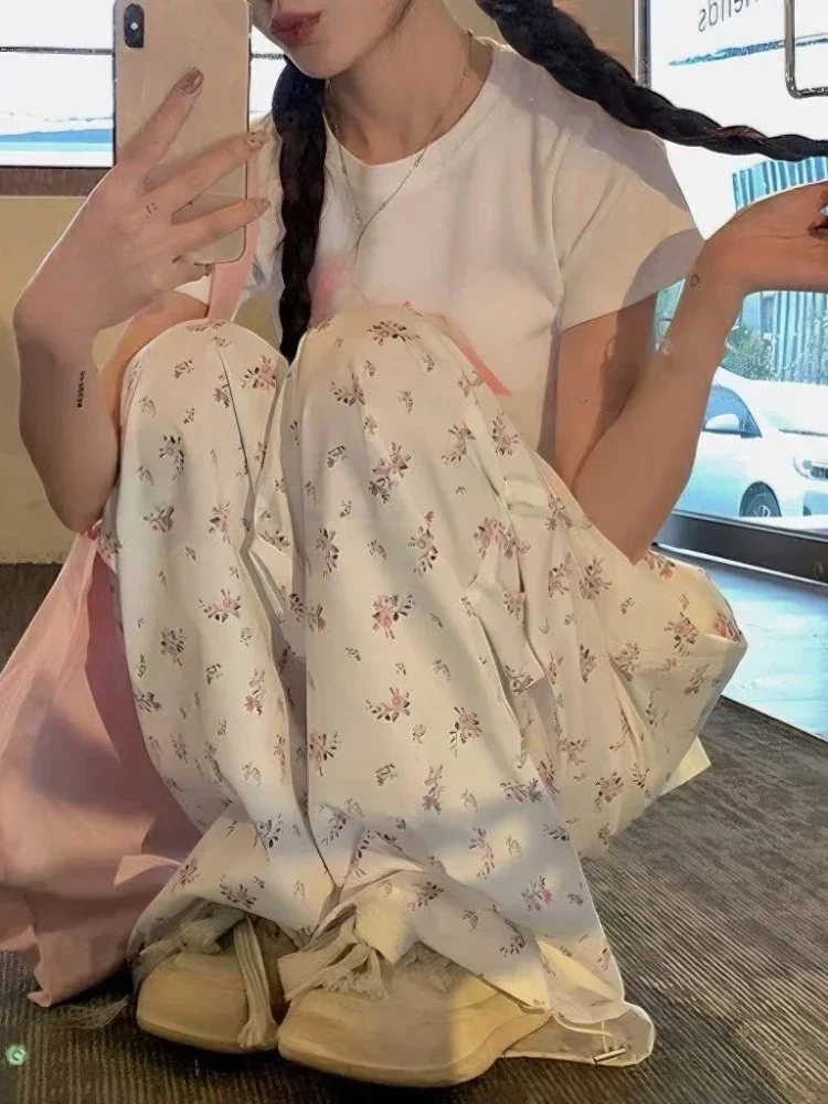 

Новый стиль, американская одежда, женские летние модные свободные брюки Y2K с высокой талией и цветочным принтом, широкие брюки в стиле Харадзюку