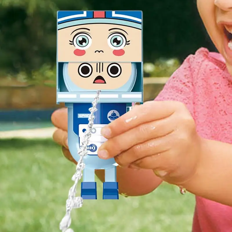 Outdoor Water Squirter Vierkante Kop Anime Squirter Speelgoed Voor Zwembad Interactief Strand Buiten Party Games Voor Kinderen Volwassenen