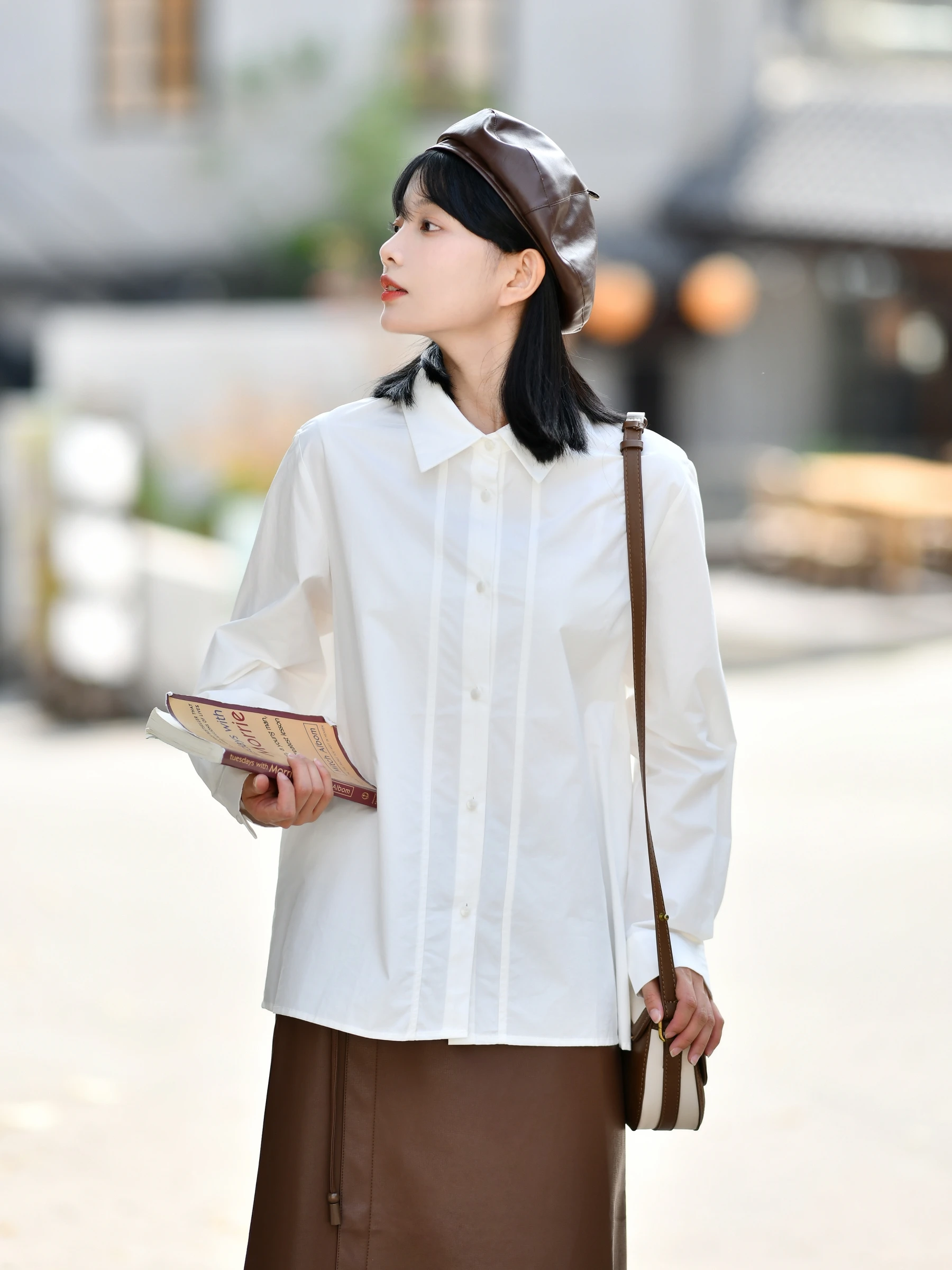 

Original Design Women's Long Sve irt Pure Cotton Loose Artistic Base Layer irt Fem Korean Sle Accordion Pleat