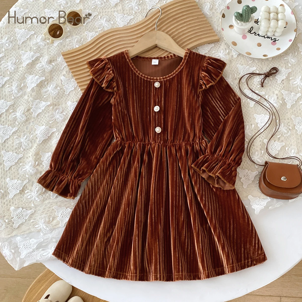 Humor Bear Autumn Fashion Wear Retro Princess Dress Small Flying Sleeve Waist Lotus Leaf Sleeve Dress Solid Color Velvet Dress