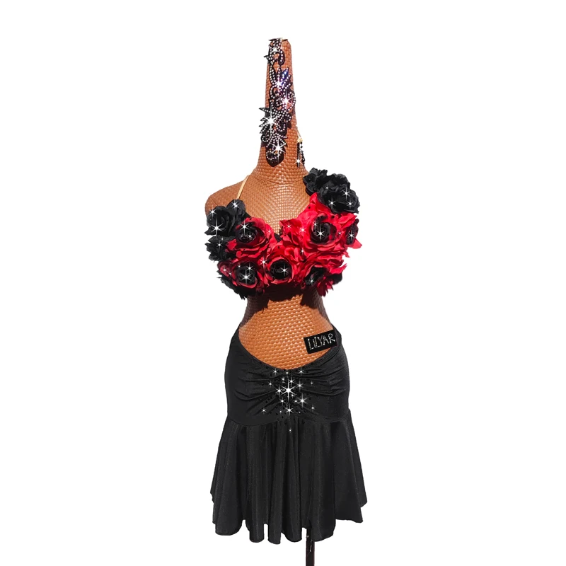 Robe de compétition de danse latine, robe de danse à la mode, jupe en diamant flash, fleur tridimensionnelle, noir et rouge, nouveau