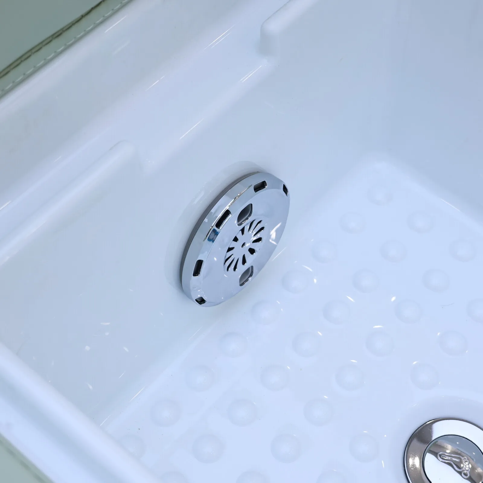 Elektrisches Shampoo-Liegebett in Erdtönen mit Massagefunktion – All-in-One-Salonstation mit Begasung, Fußbad und Haarwaschbecken – Detail 36