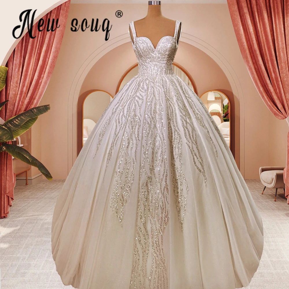 

Luxury Beading Satin Princess Wedding Dress With Spaghetti Strap Sweetheart Neckline 2023 Women Sparkly Bridal Gowns Customized