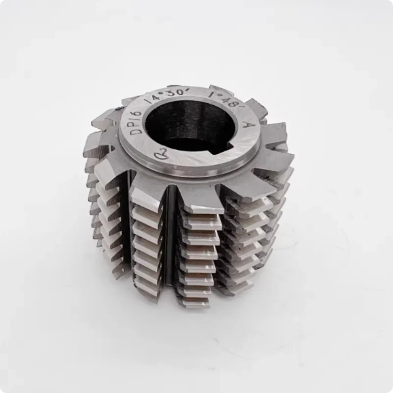 PA20 British System Gear Hob DP6 DP7 DP8 DP9 DP10 DP12 DP14 DP16 DP18 DP20 DP24 Hobbing Cutter DP Gear Hob Grade A HSS M2