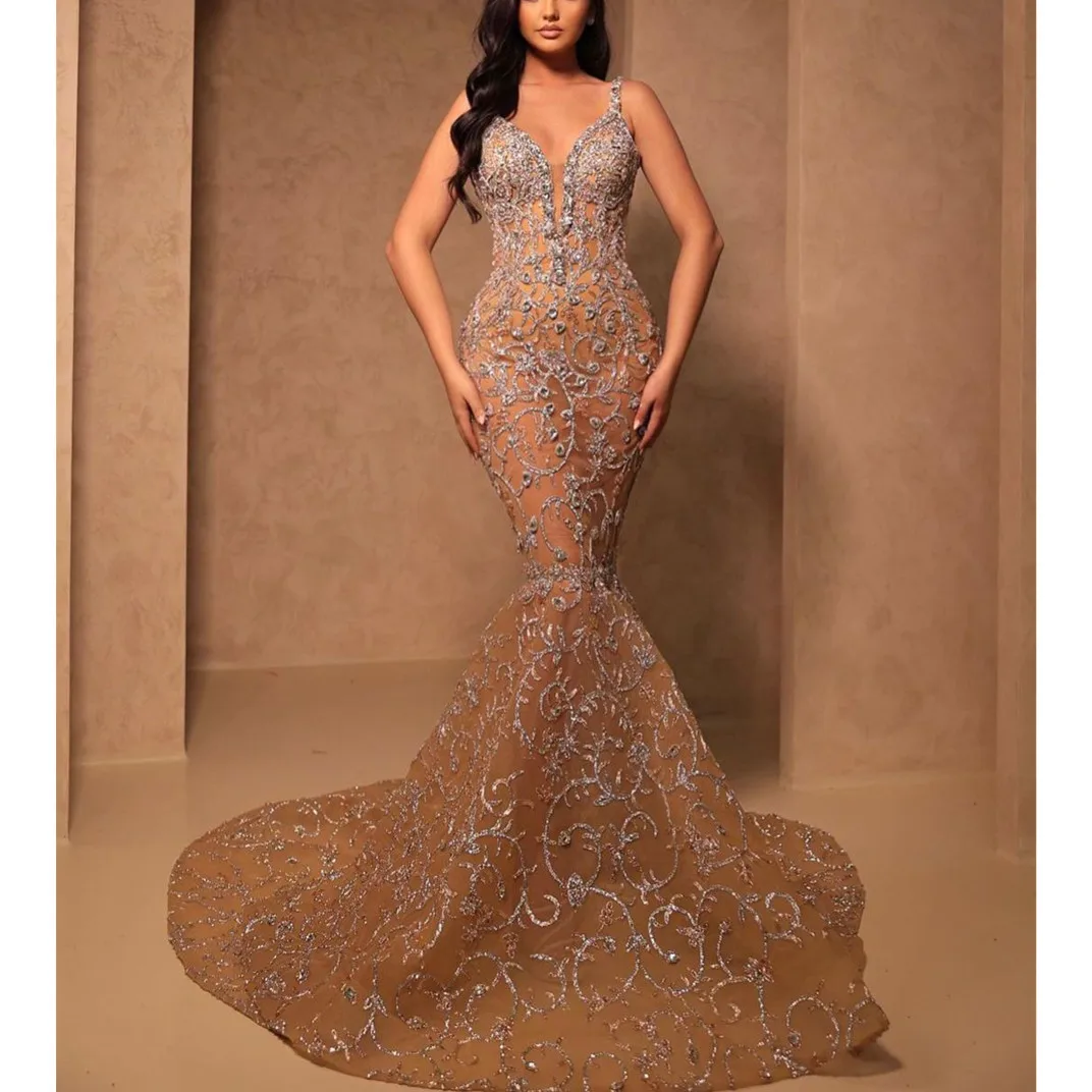 Luxury Mermaid Evening Dresses Sleeveless V Neck Straps Sequins Beaded Appliques 3D Lace Hollow Zipper Prom Dresses Custom Made