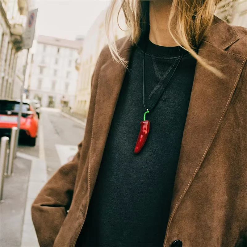 

FTCY Red Pepper Pendant Necklace for Women Vintage Boho Holiday Style Women's Necklace Long Rope Chain Jewelry Gifts