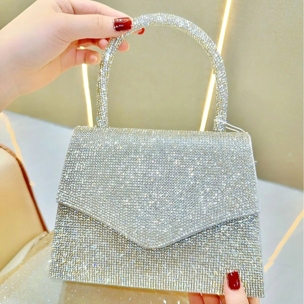 

Faionable Retro Diamond Crossbody Bag Evening Chain Handbag Square Sli Water Diamond Par Dinner Trendy Handbag