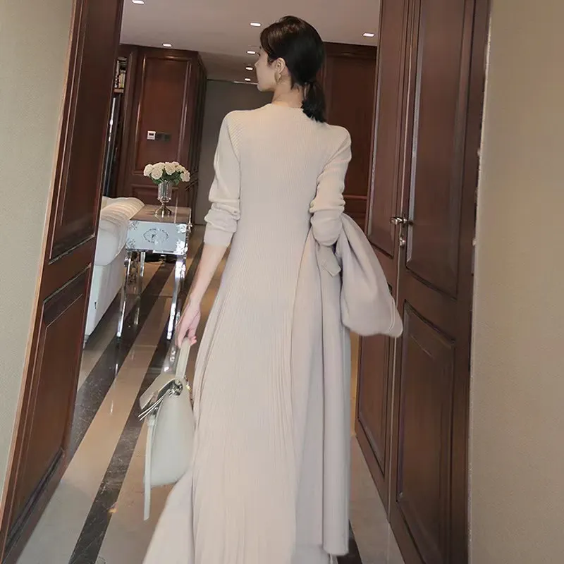 Korean Fashion Dress for Women 2023 Autumn and Winter New Sweater Knit Black Dress O-Neck Elegant Long Sleeved Long Dress Robe