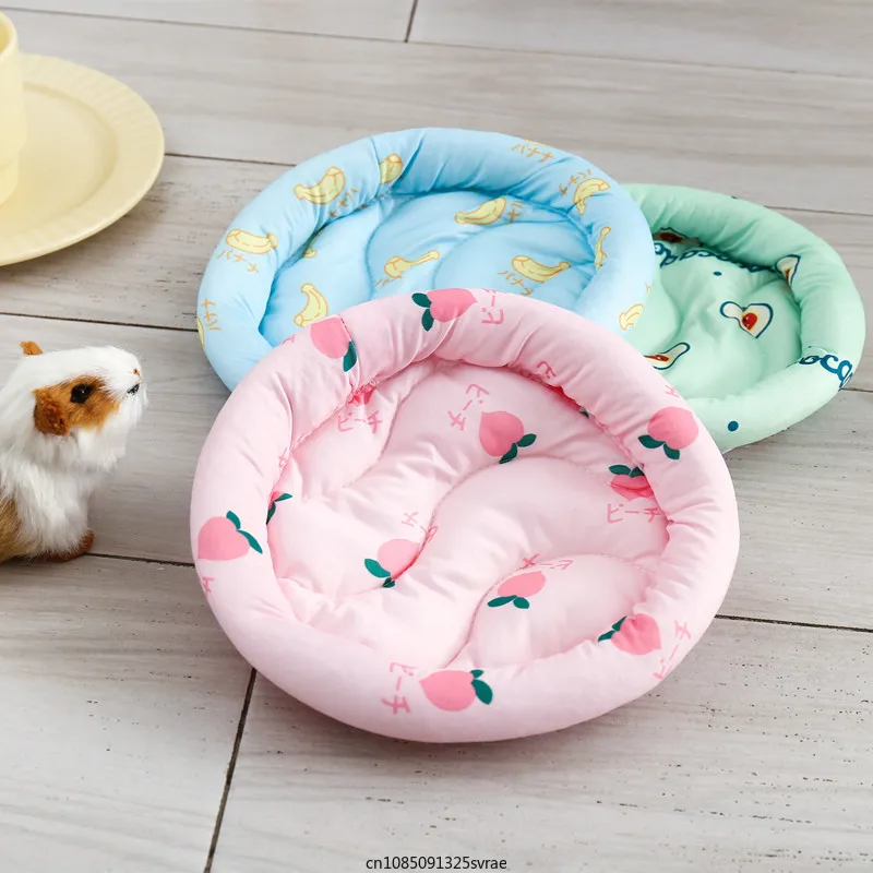 Circular Hamster Bed Small Animal Summer Cooling Bed Pet Ice Pad Small Animal Soft Cushion for Squirrel Guinea Pig Chinchilla