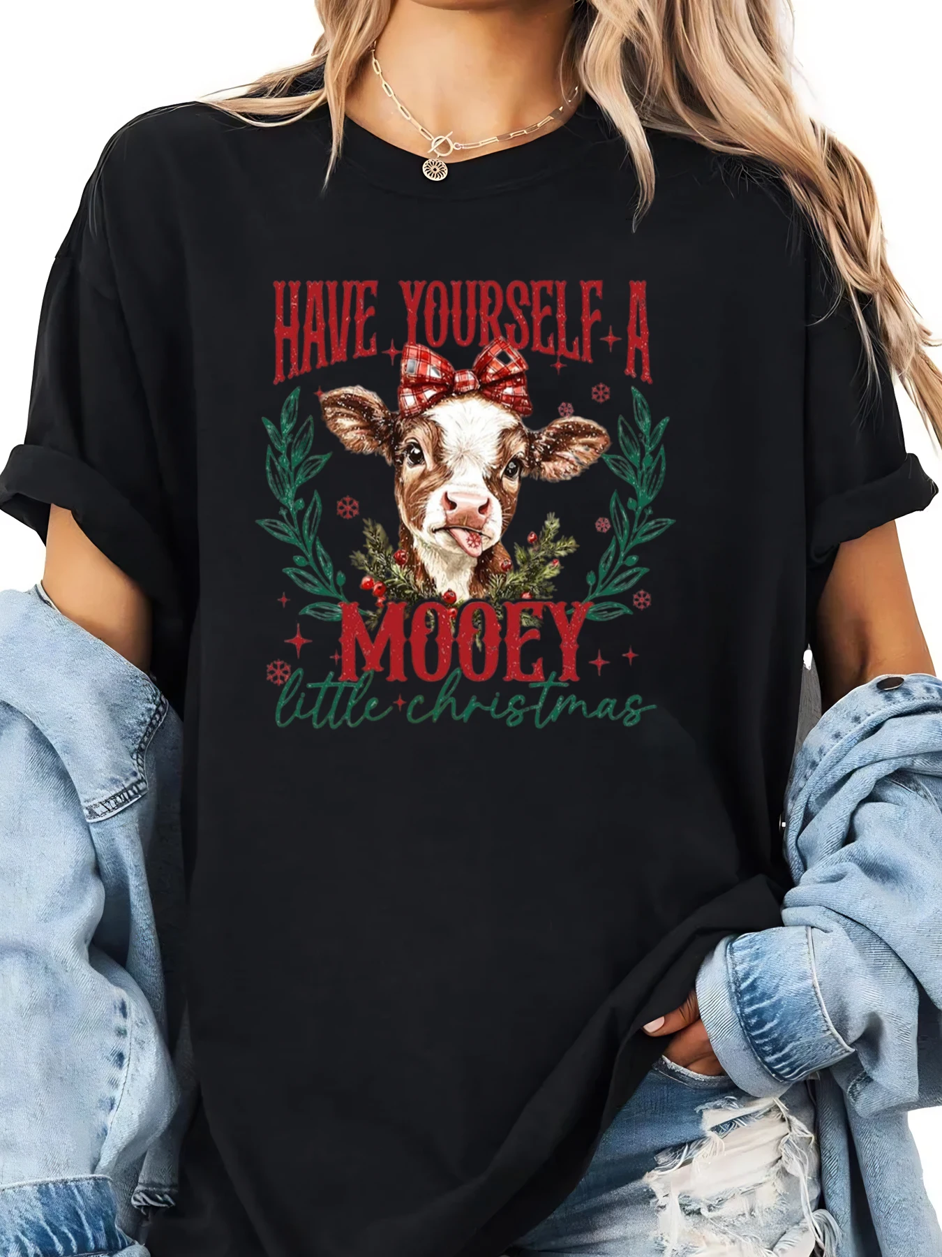 Cow with Bow and Have Yourself a Mooy Little Christmas Print Holiday T-Shirt Women Casual Wear Party Outfit Black Plus-size