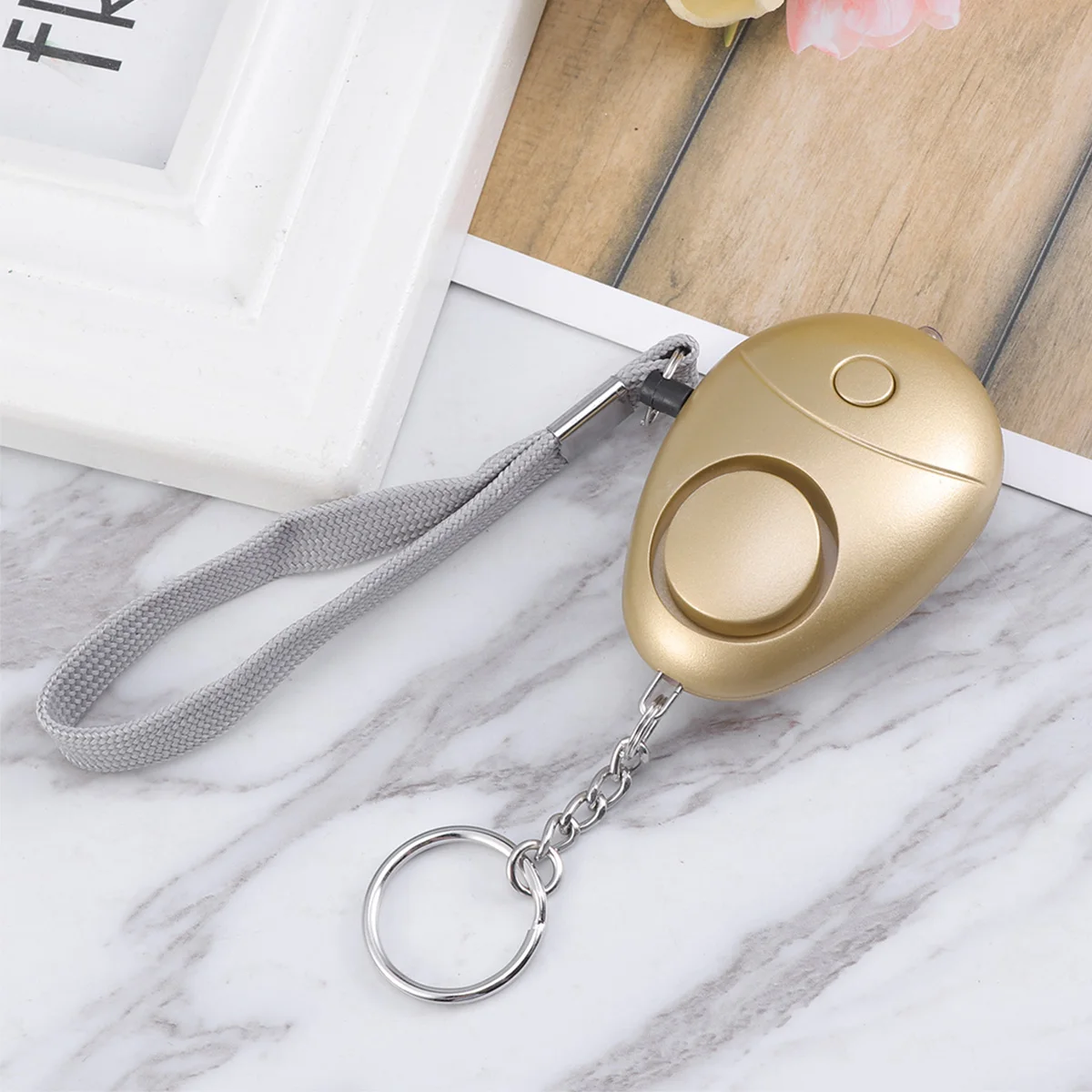 Personal Security Alarm Mini Portable Plastic Electronic Compound Material Powered 130db Emergency Alarm Keychain LED