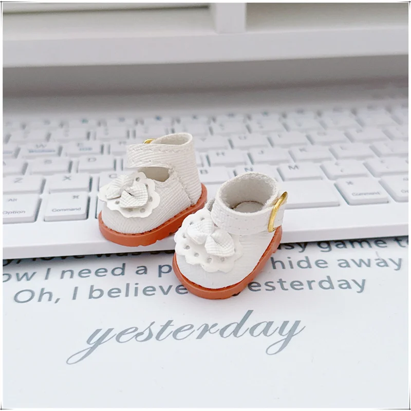 かわいいミニぬいぐるみ人形服、韓国kpop exo labubuアイドル人形の衣装アクセサリー、靴服、diyキッズギフト、17cm