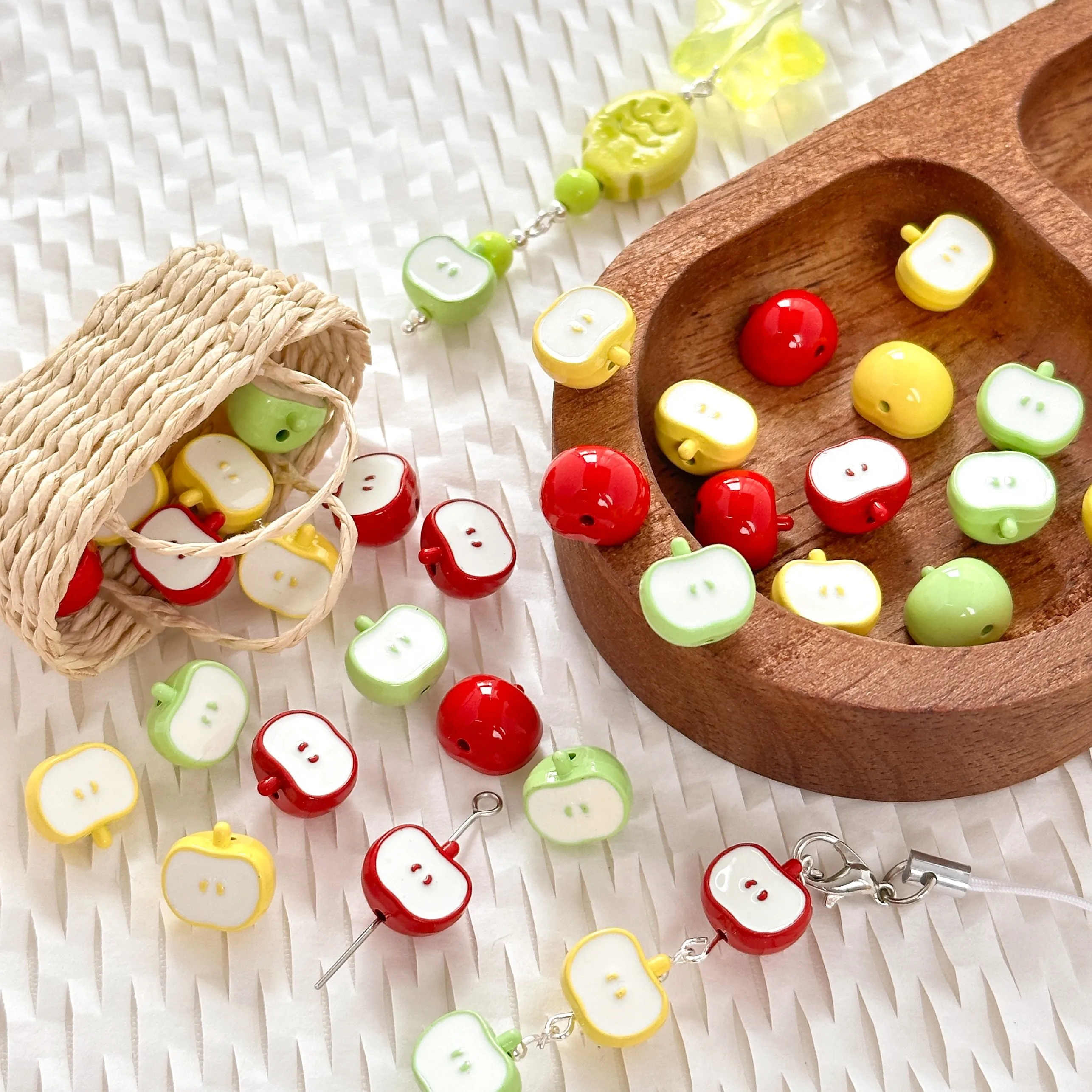 

3D Half Apple Alloy Beads Set - Red Green Yellow Fruit-Shaped Spacers for DIY Necklace Phone Chain Jewelry Making Accessories