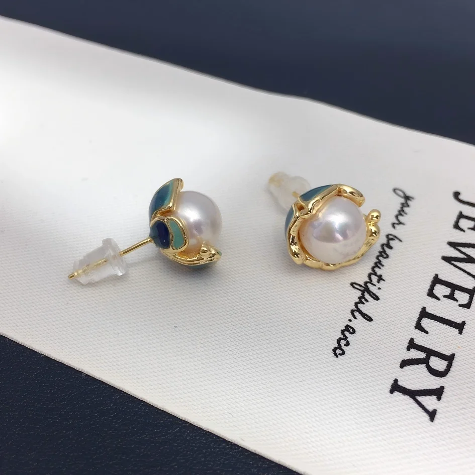 

ZHBORUIN Natural Freshwater Pearl Earrings Flower Bud Gradient Design Minimalist Irregular Style Personalized Earrings For Women