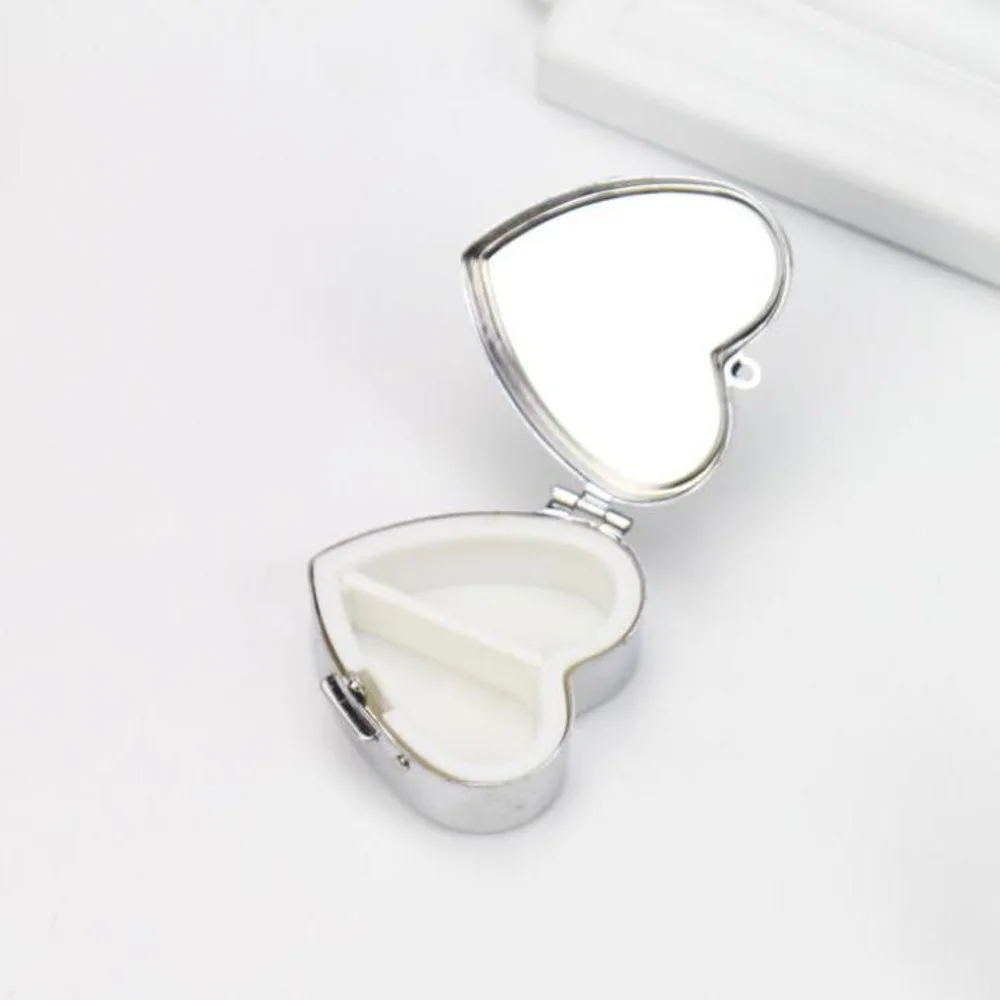 100pcs Heart Shaped Metal 2 Grid Pill Box boxes Organizer Medicine Container Case Jewellery Storage Pocket Portable