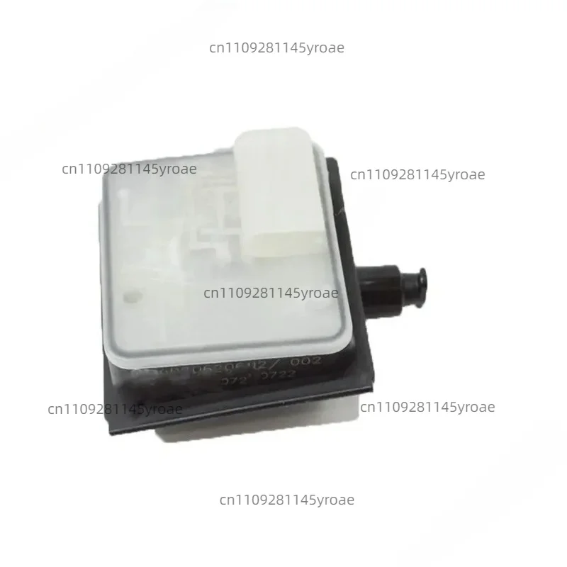 Fuel Flap Locking Motor, Reference OE A0008202205 A0008206112, Replacement Lock Drive Component