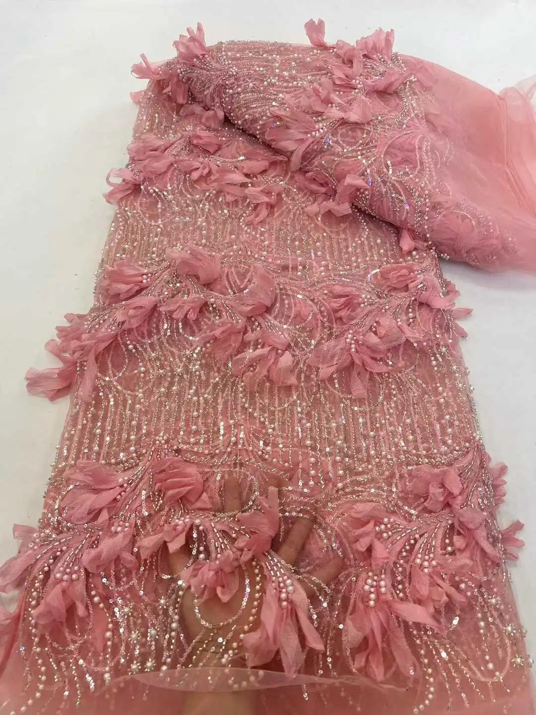 

Розовое африканское нигерийское кружево с бисером и вышивкой, 5 ярдов, 2026, высококачественная роскошная французская сетчатая ткань с пайетками для свадебных и праздничных платьев