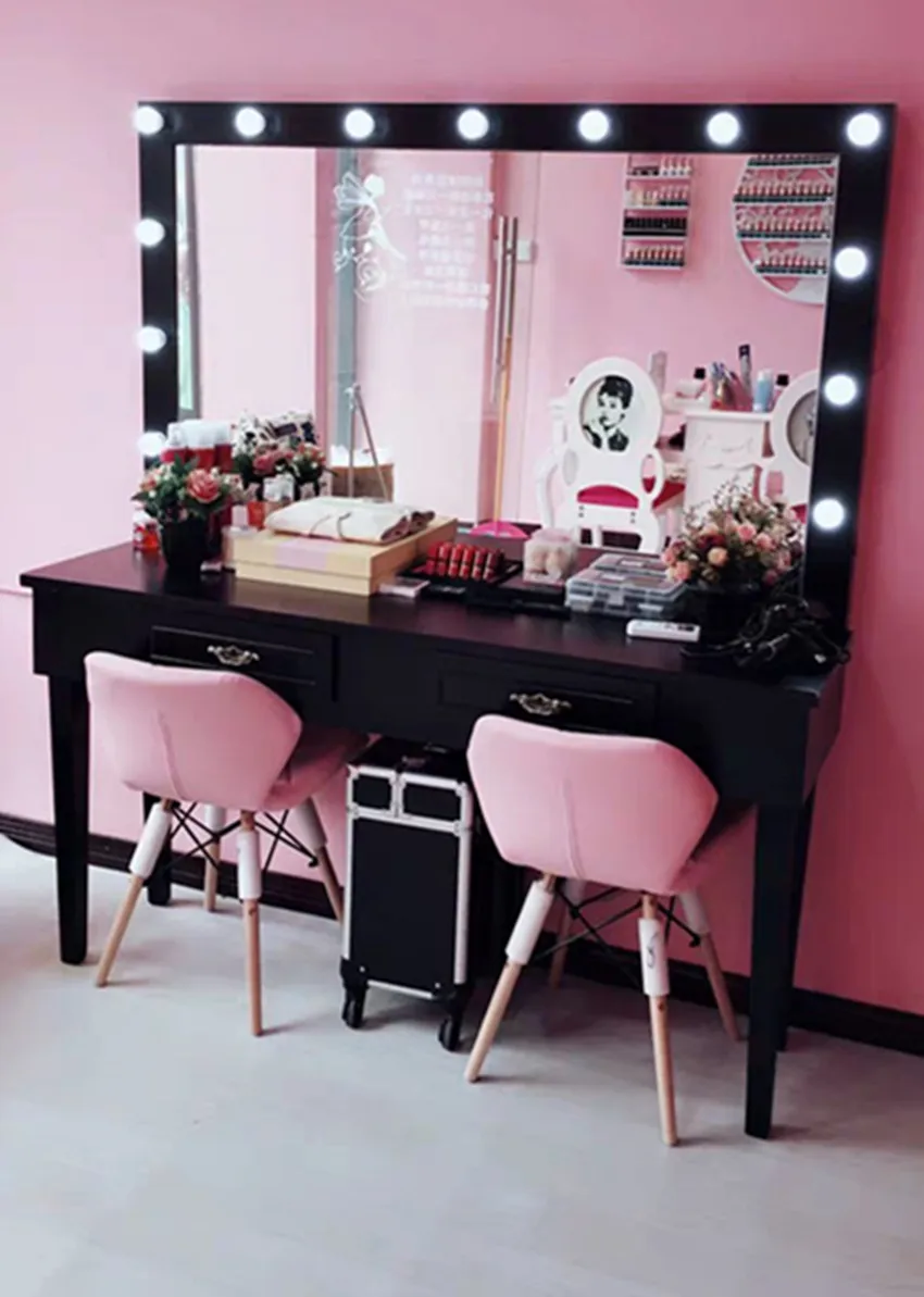Light luxury black dresser, simple makeup mirror table, professional studio makeup table with lamp, dedicated to makeup