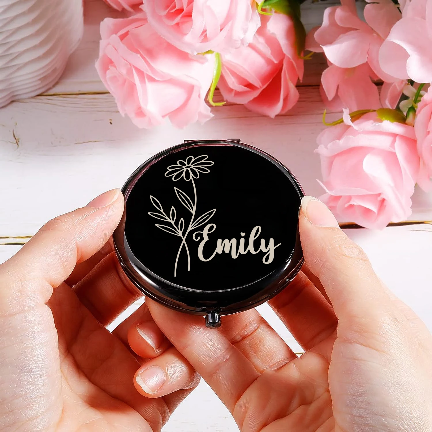 1pc Daisy New Design Old Engraving Personalized Text Makeup Mirror Metal Sliver For Wedding Bride Bridesmaid Bridal