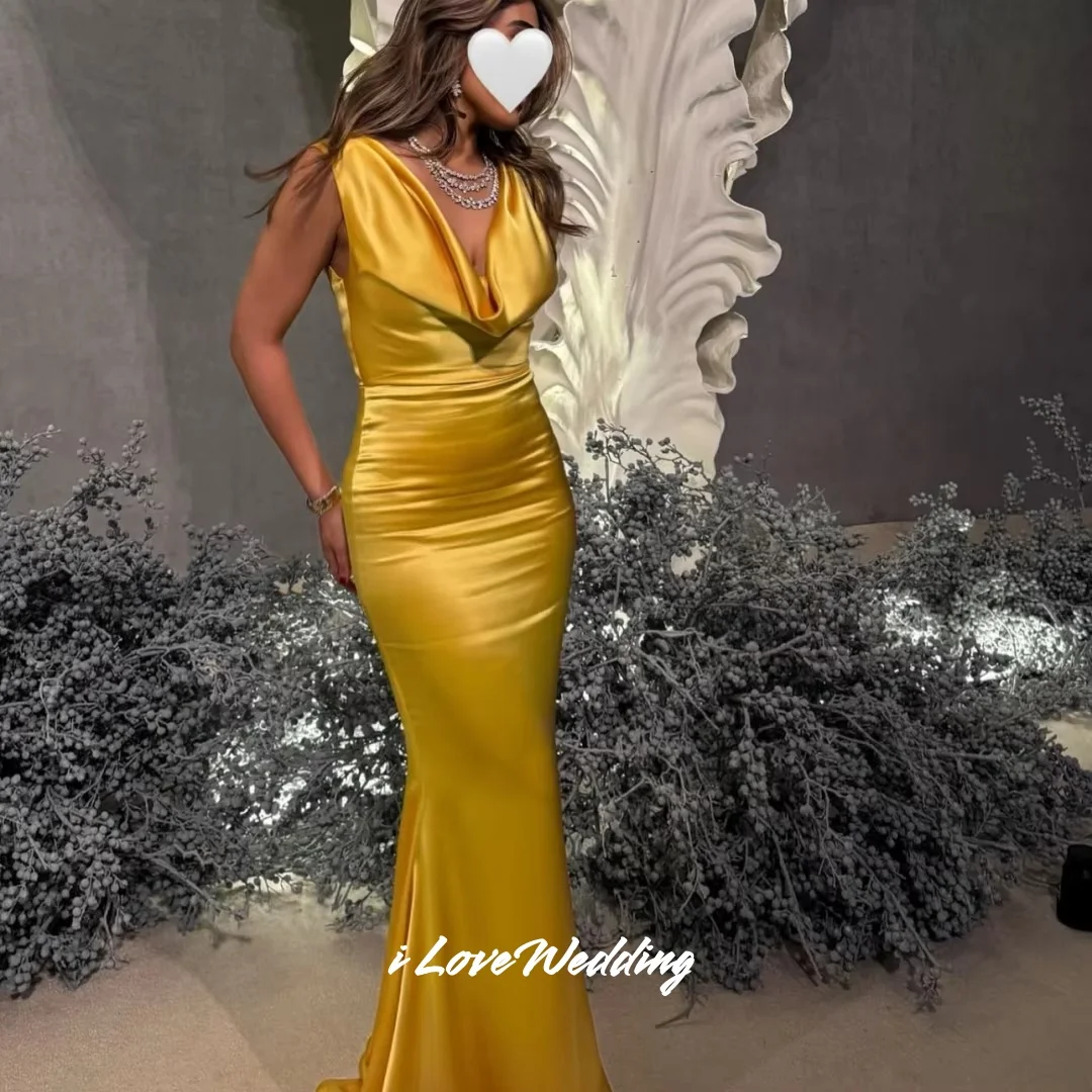 Vestidos de noche amarillos con cuello en V 2025, vestidos de fiesta de boda plisados sexys de satén sin mangas con sirena y espalda descubierta hasta el suelo personalizados