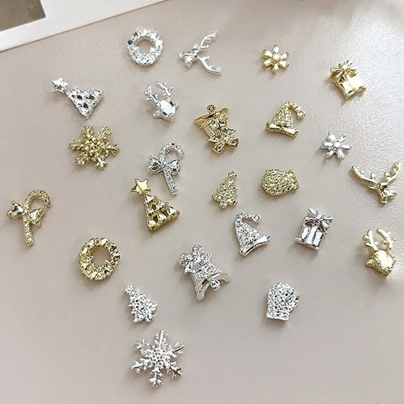 

Alloy Christmas Tree Snowflake Santa Claus Wreath Elk Gloves Rivet Stars Bowknot Nail Art Accessories Decorations Manicure Tools
