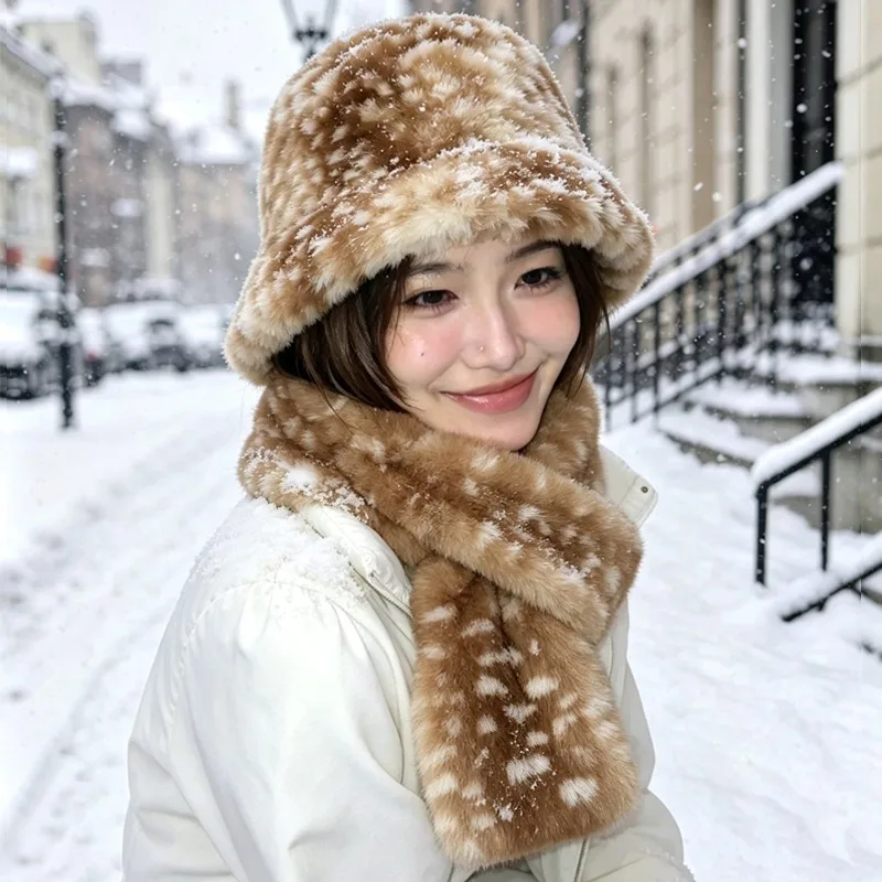 Fashion Deer Spots Plush Scarf Beanie Hat Winter Warm Thick Fleece Neck Gaiter Fisherman Cap Coldproof Outdoor Unisex Cozy Wear