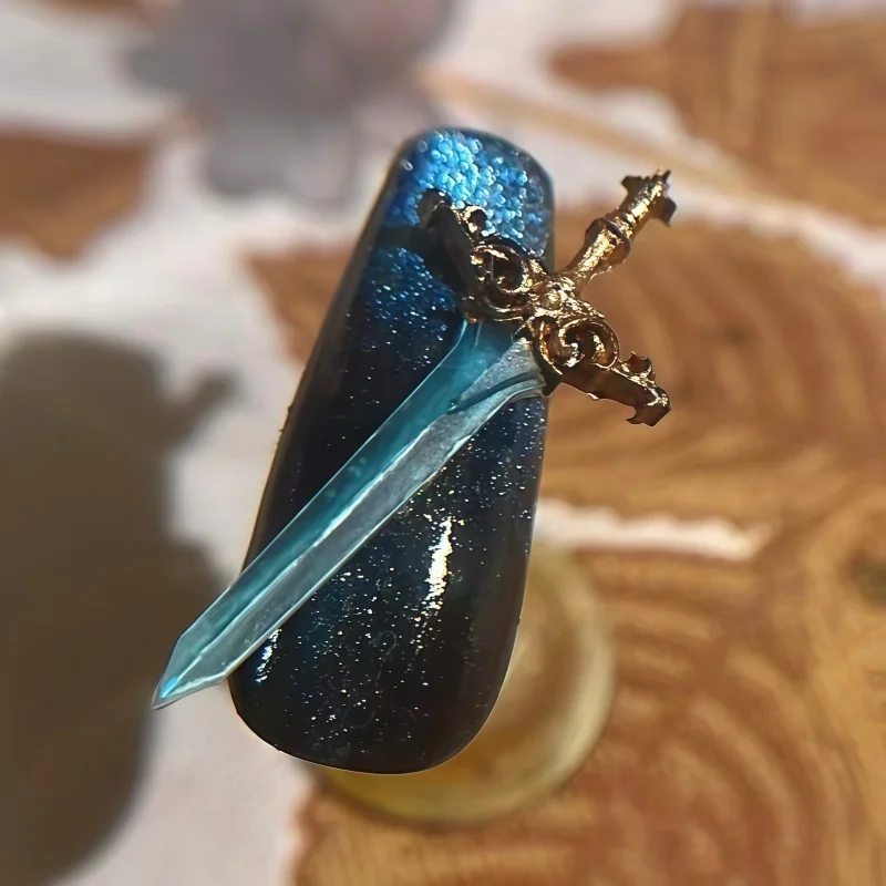 3D Silikon Nagelkunst-Form Schwert Mond Schmetterling Kreuz Schnitzform Unverzichtbares Werkzeug für Nagelkünstler – Detail 3