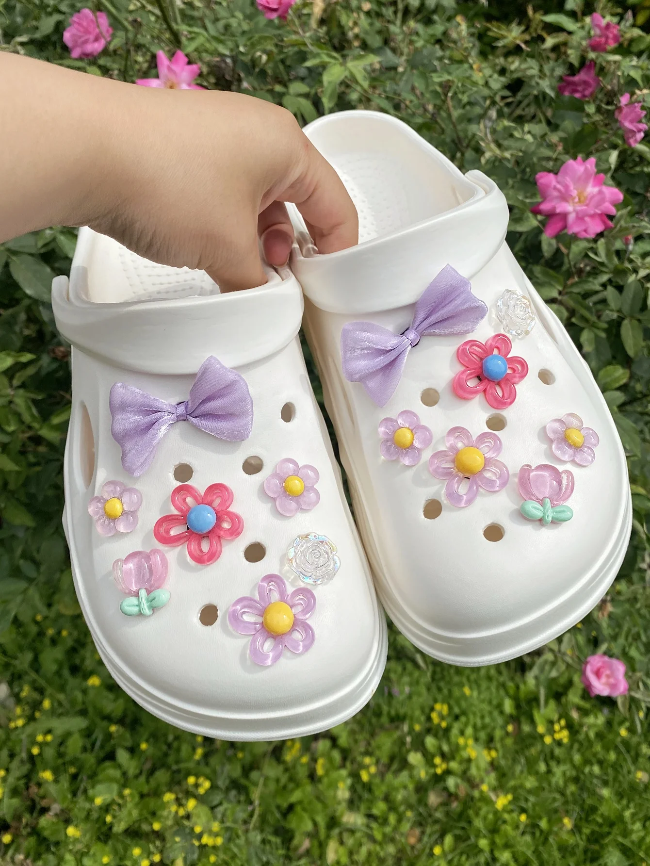 

14 pieces of purple silk bow, flowers, pink flowers, white transparent rose shoe buckle DIY decorations, suitable for women's sa