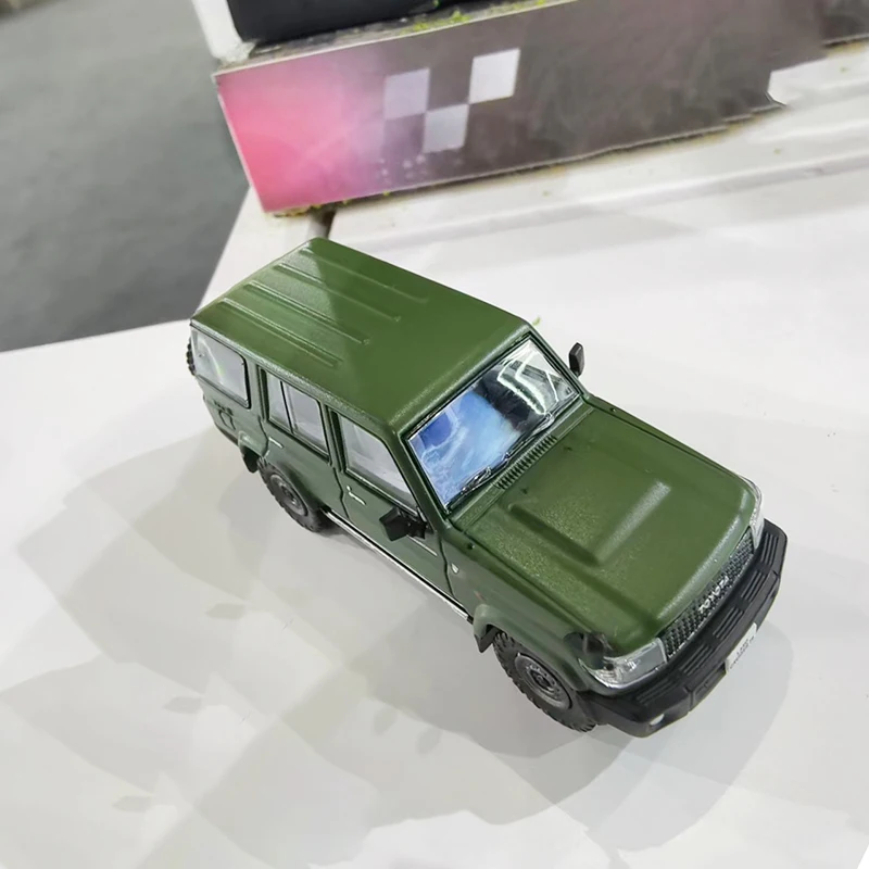 MASSDI Diecast escala 1:64 Land Cruiser LC76 todoterreno coche en miniatura de aleación acabado colección de simulación decoración exhibición de regalo