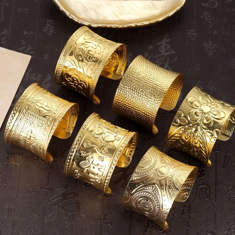 2pcs Tian Guan Ci Fu TGCF Hua Cheng Cosplay carved Bracelet relief wrist guard Hanfu Thailand Ethnic Style Cosplay accessories