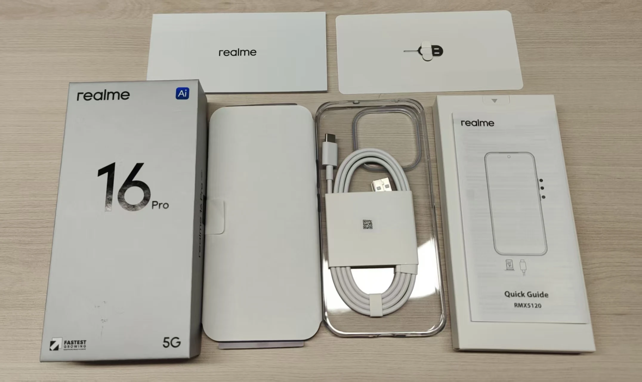 New Launch EU Version realme 16 Pro 5G Smartphone 200MP LumaColor Camera 6500nit AMOLED Display 6500mAh Battery 45W Charge