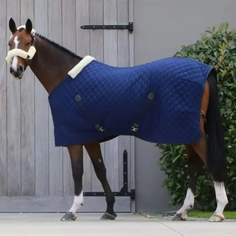 Winter Horse Rug No Neck Design Waterproof All Season Use Perfect For Stable Life And Mild Cold Weather Comfortable Blanket