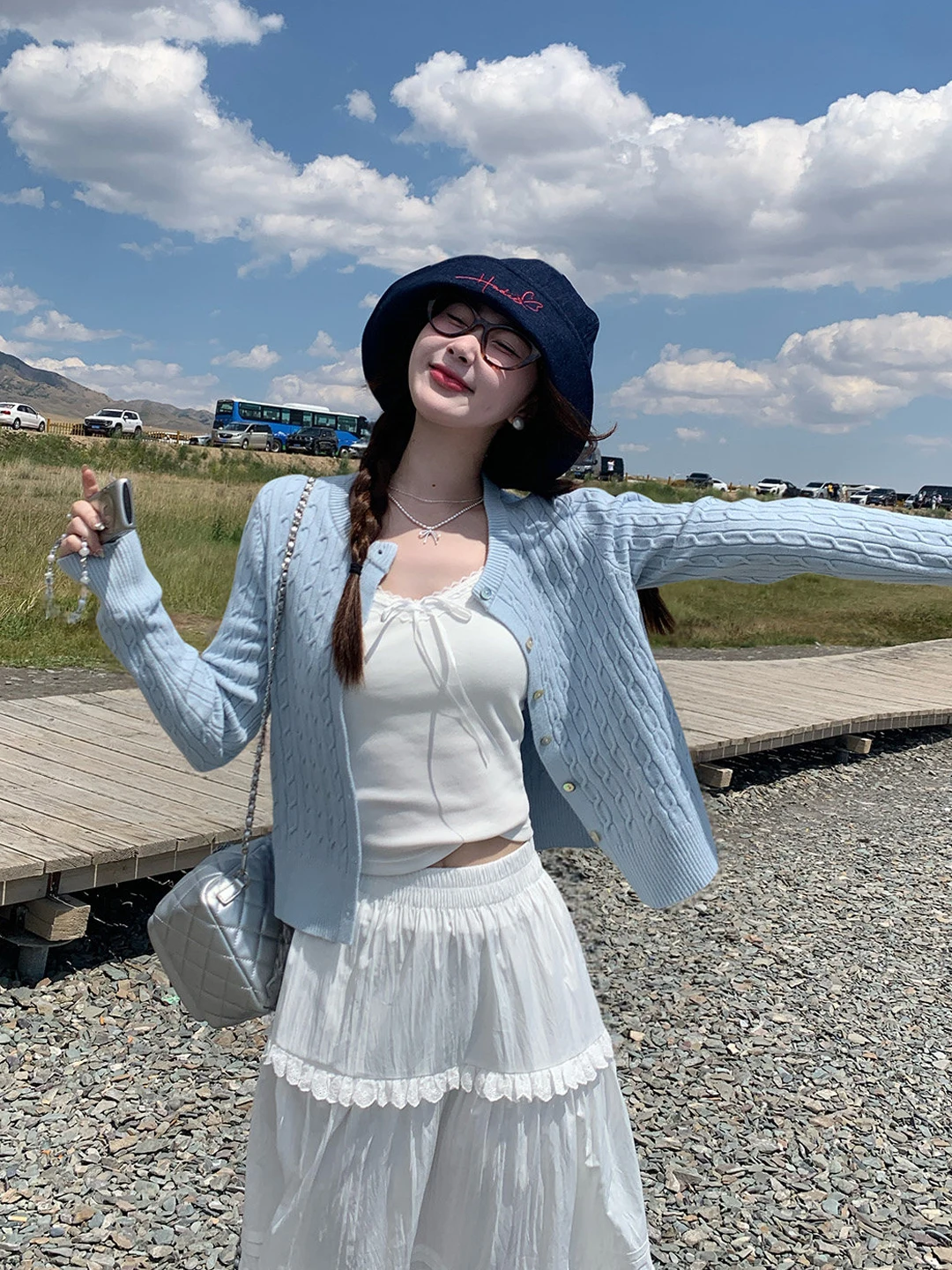 Blue Open Cardigan Knitted Sweater Women's Top 2026 New Spring Autumn Slimming Twist Outerwear Korean Style Casual Wear