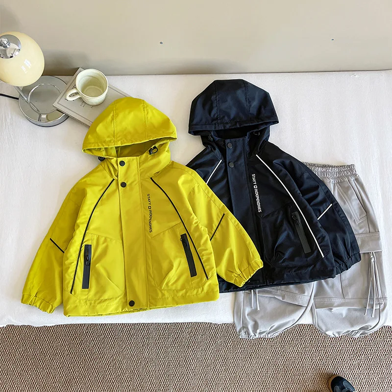 

Children's Clothing Kids Outdoor Jackets Cool and Stylish All-weather All Match Simple Long-sleeved Outerwear