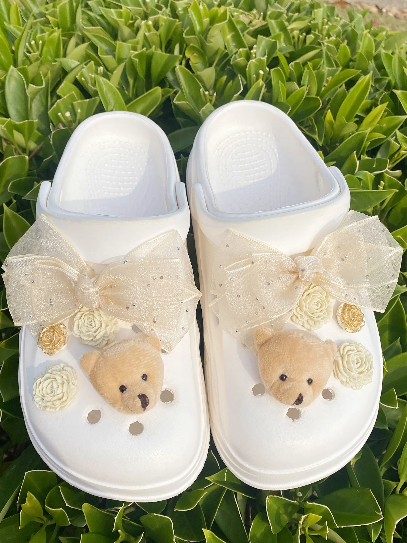 10 Pieces of diamond Bow plush bear head Camellia shoe decoration DIY casual Accessories - Fun, multi-functional personalized fo