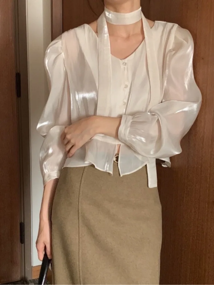 

Шикарная ранняя весна Sweet Sa Hanging Ne с v-образным вырезом и кружевной отделкой irt, женская модная дышащая корейская одежда, весна-осень...