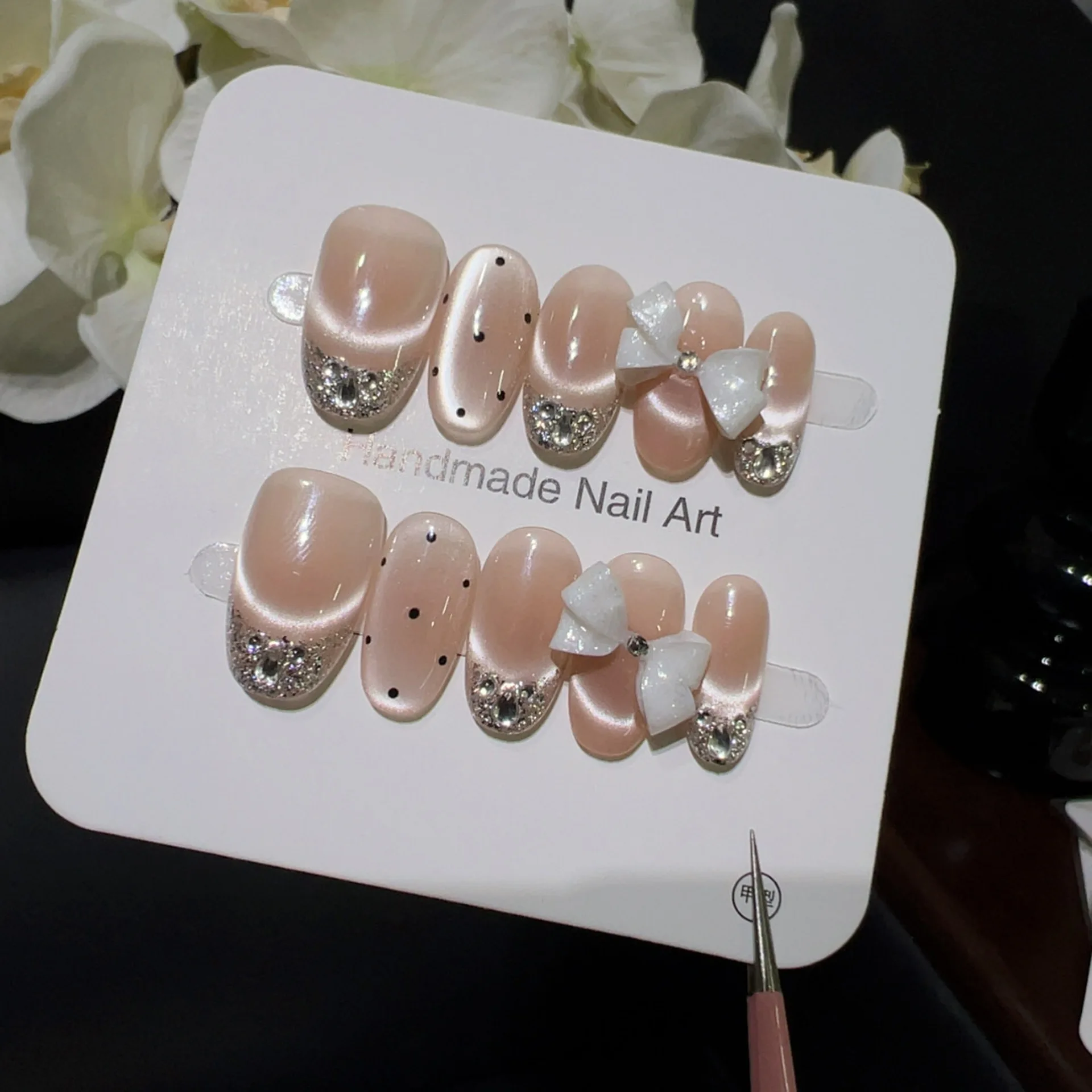 

10Pcs Handmade Press on Nails Shiny Cat Eye Rhinestone French Polka Dot 3D Bow Design Fake Nails Wearable Nails Art Tips Girls