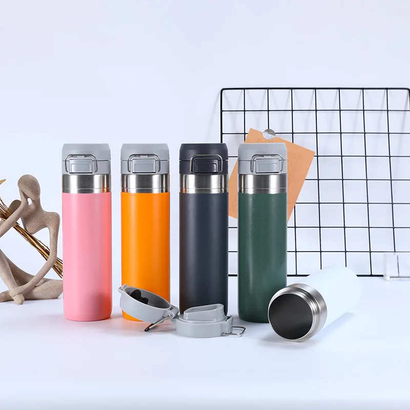 American 304 Stainless Steel Insulated Cup Portable Sports Water Bottle Large-capacity Spray-painted Vacuum Bouncy Cup