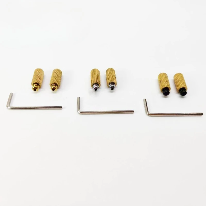 نظام جسر اهتزاز بقفل مزدوج على طراز Floyd Rose مع أعمدة فولاذية وبطانات نحاسية، وحدة جسر قضيب Whammy للجيتار