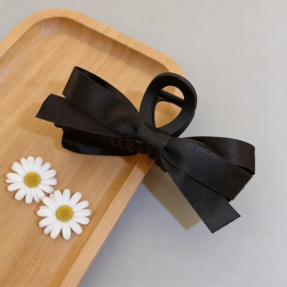 

Элегантная черная заколка-краб с бантом для женщин, модный аксессуар для волос, милый повседневный подарок для девушек