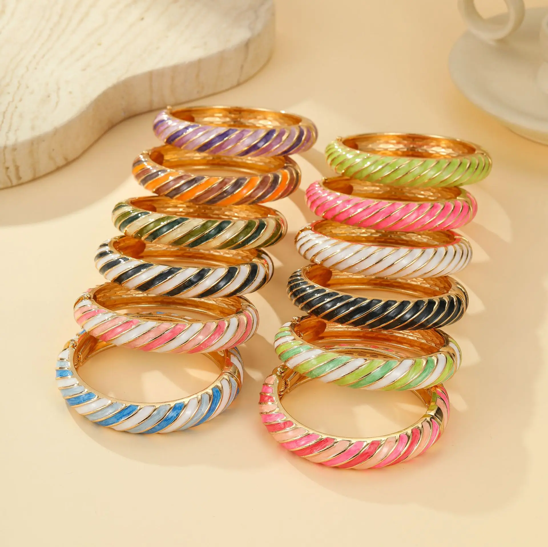 Twisted Color Stripe Enamel Bangle Thickened Zinc Alloy Spring Open Cuff Bracelet Stackable MulticolorDrip Oil WomenWristJewelry