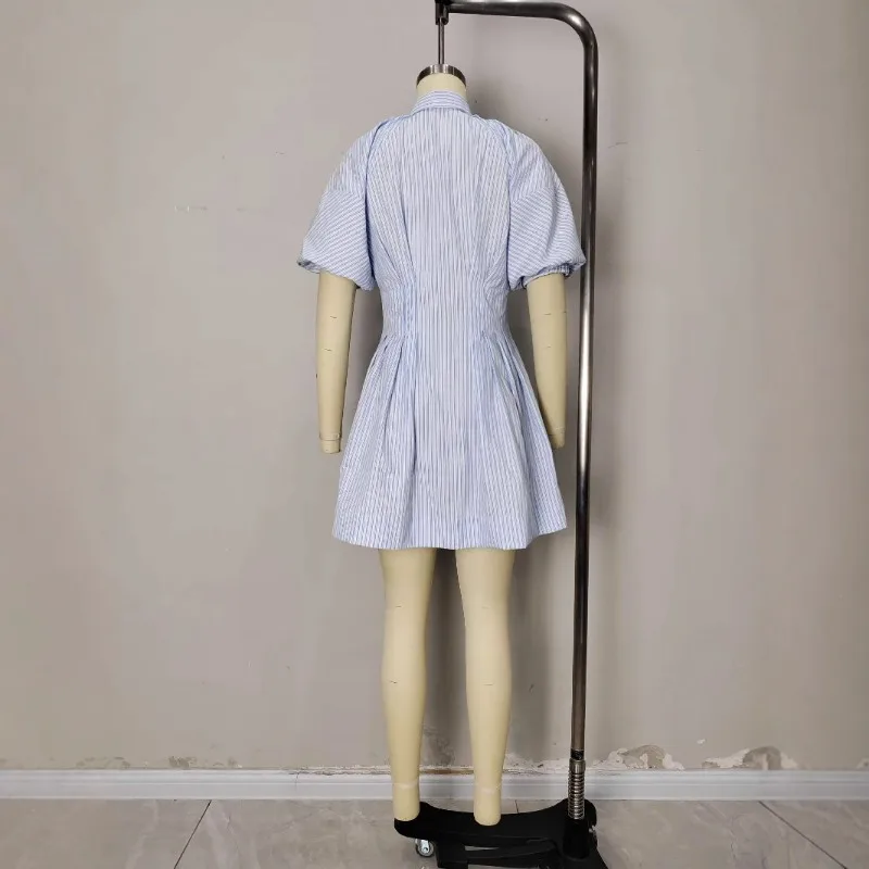 Amazon zacht reversoverhemd, gestreepte minirok met enkele rij knopen, zomer Europese stijl, elegante grensoverschrijdende dameskleding